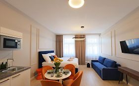 Luxemi Apartments I Wenceslas Square